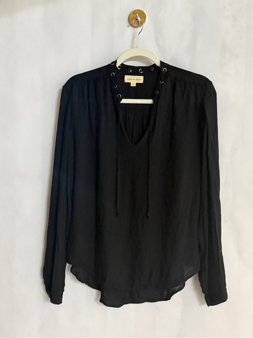 Cloth & Stone Black Lace-Up Grommet Long Sleeve Blouse M NWOT